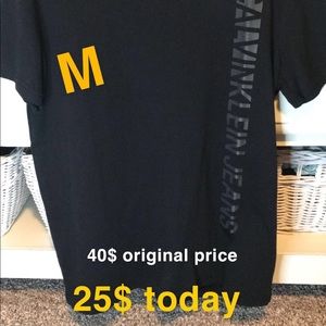 Calvin Klein T-shirt